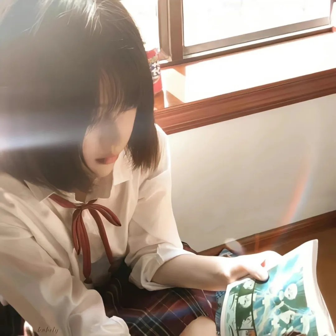 左撇子女孩